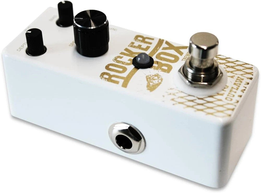 Outlaw Effects Rocker Box Tremolo Effects Pedals