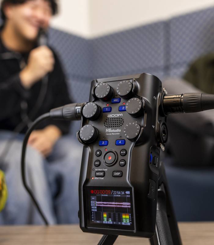 Zoom H6 Studio