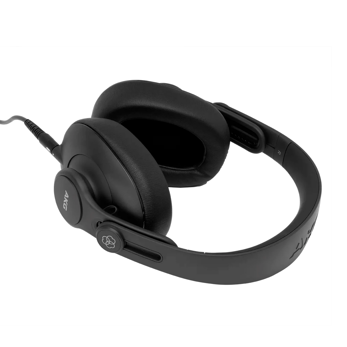 AKG K361