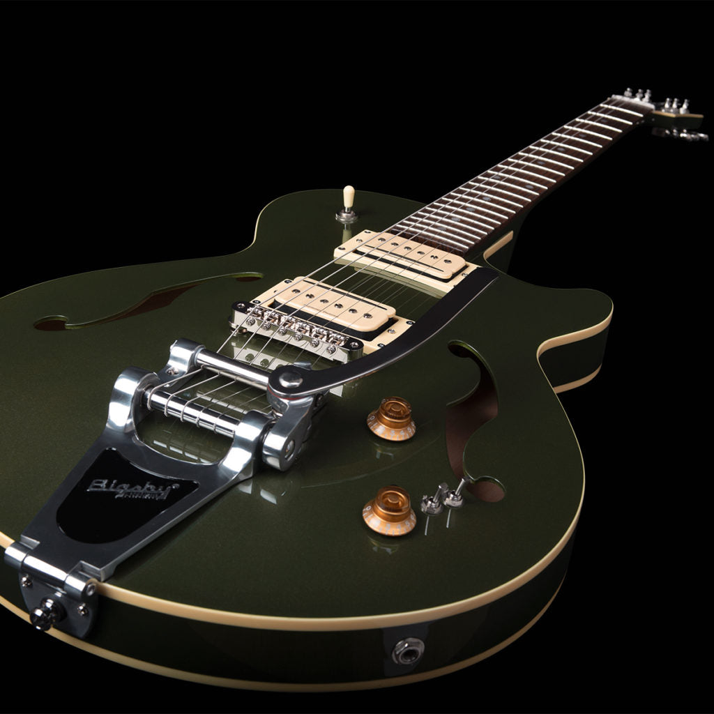 Godin Montreal Premiere LTD Desert Green w/Bigsby