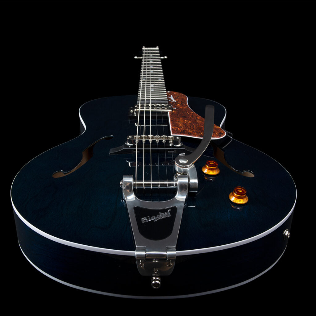 Godin 5th Avenue Night Club Indigo Blue