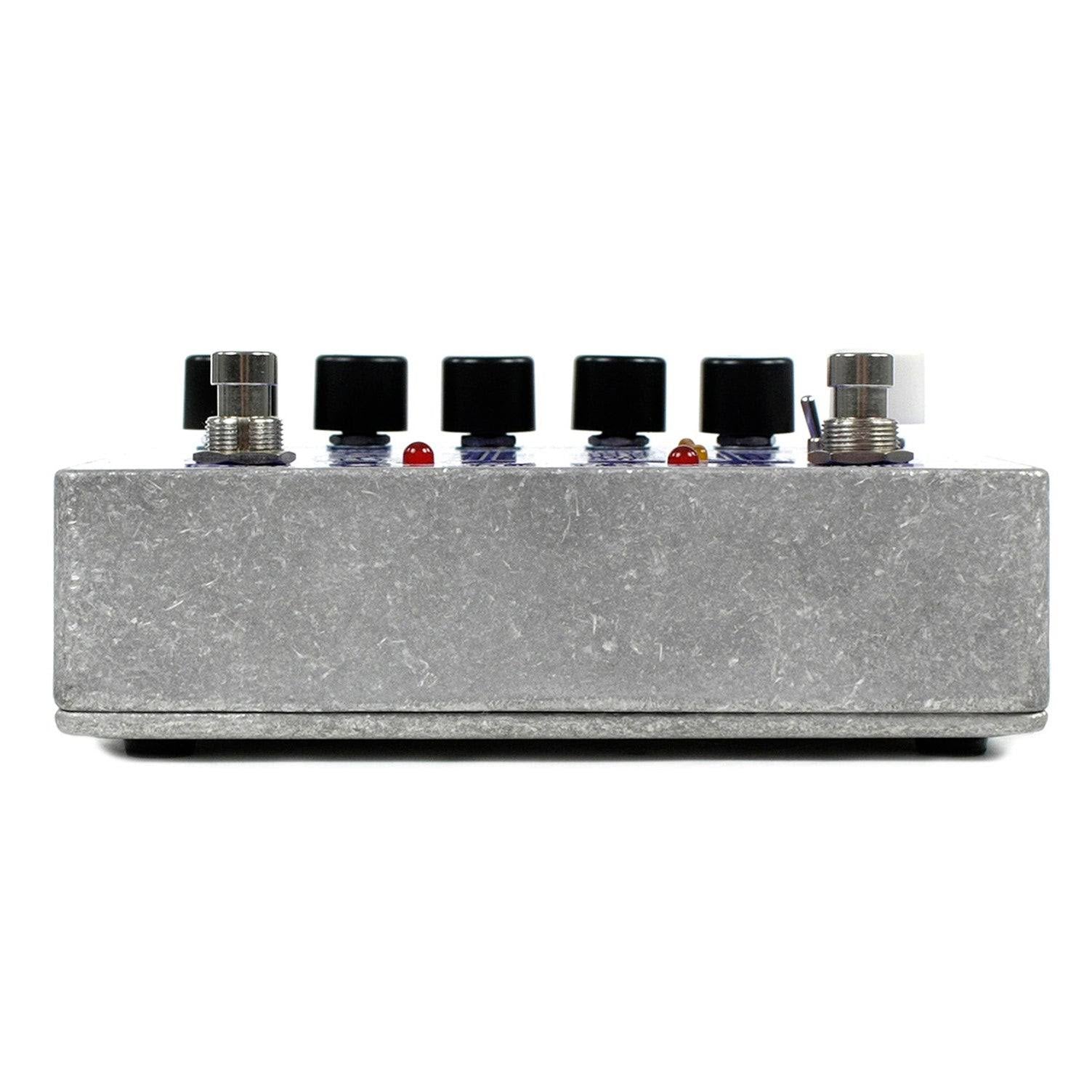 Electro-Harmonix
Voice Box - Harmony/Vocodor Pedal