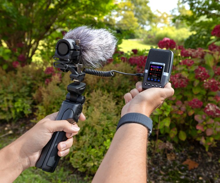 H2essential Multi-Mic Handy Recorder