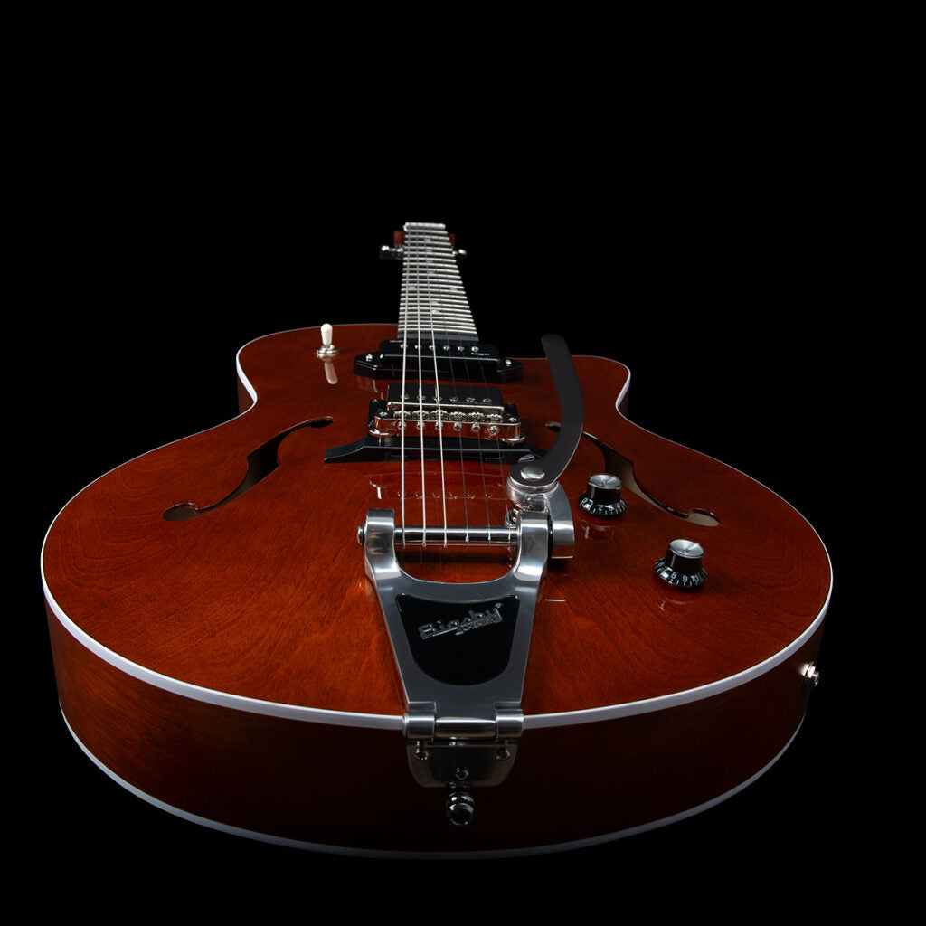Godin 5TH AVENUE UPTOWN CUSTOM HAVANA BROWN CW