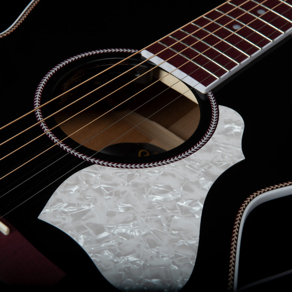 Seagull ARTIST TUXEDO BLACK ANTHEM EQ