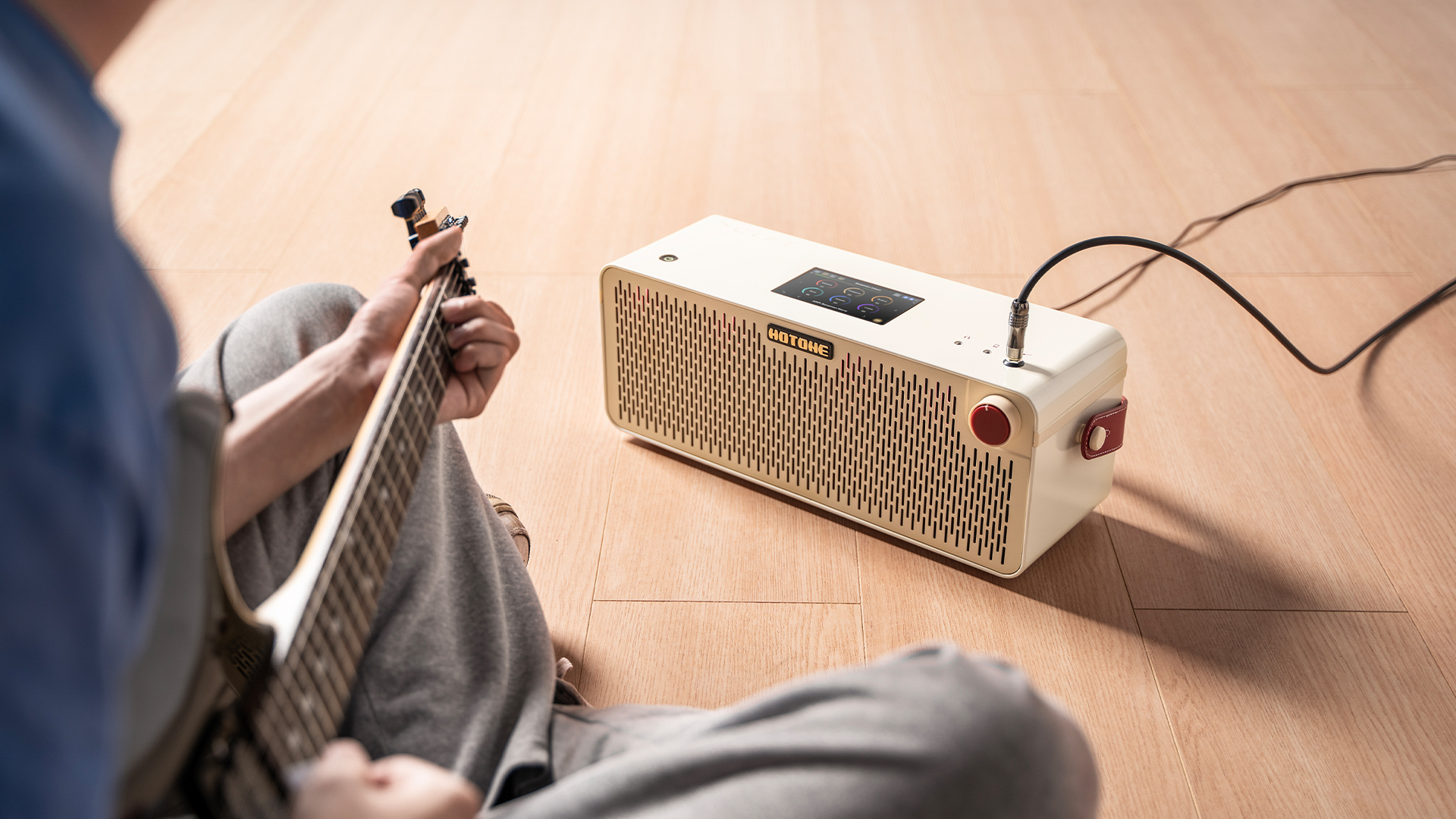 Hotone Pulze AP-30WH Multifunctional Modern Bluetooth Modeling Amplifier