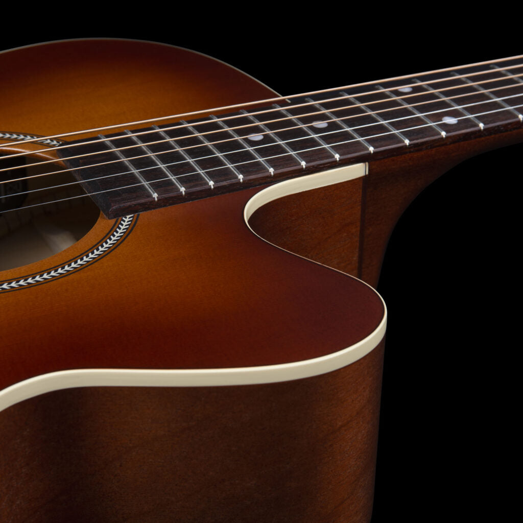 Seagull ENTOURAGE RUSTIC BURST CH CW EQ