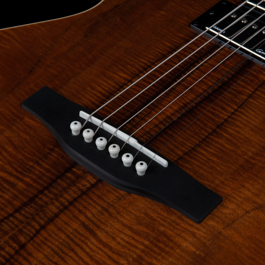 Godin A6 ULTRA Extreme Koa HG