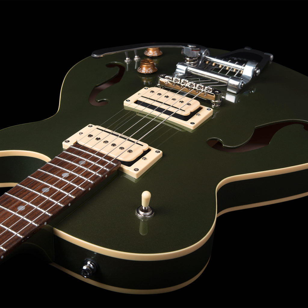 Godin Montreal Premiere LTD Desert Green w/Bigsby