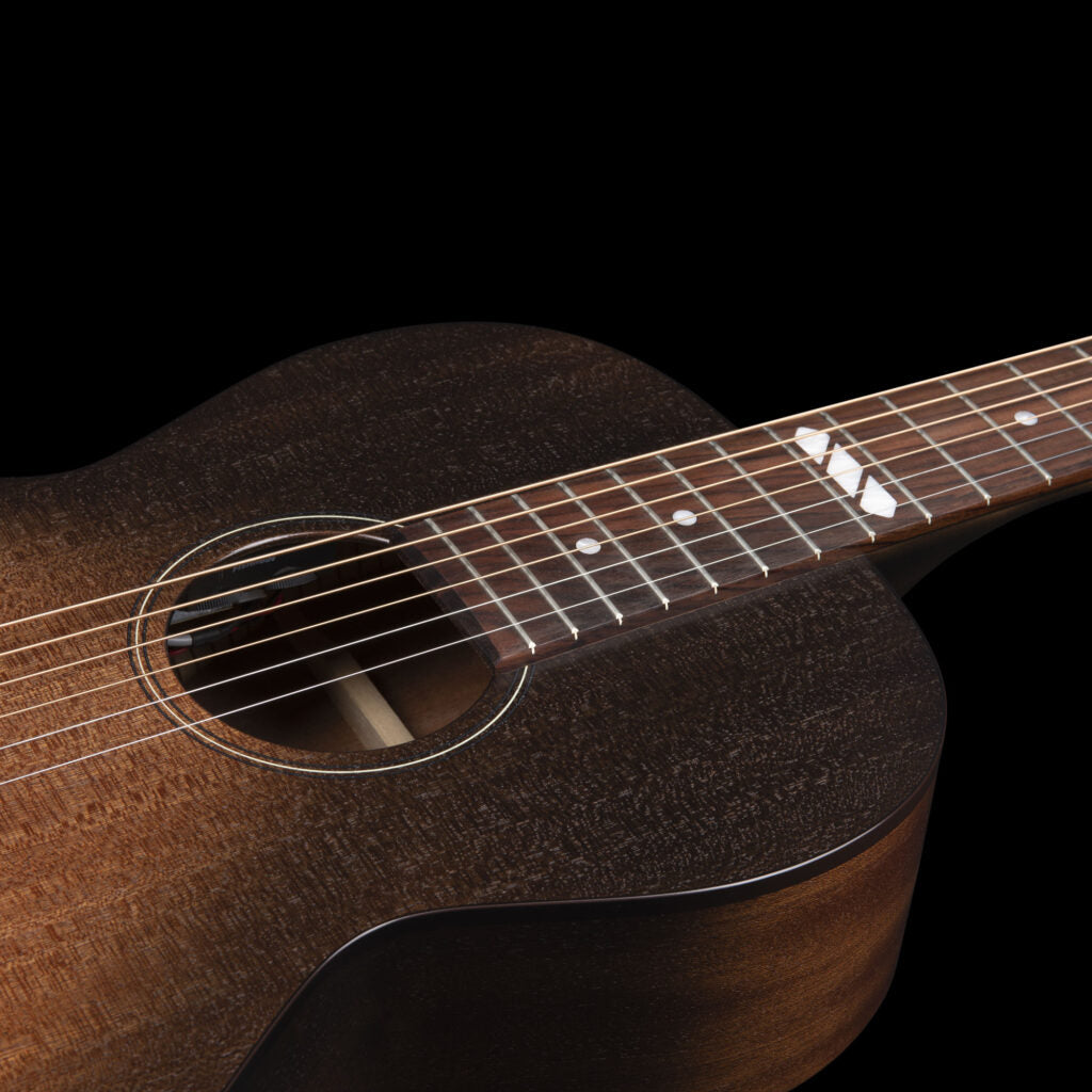 Godin Mahogany Parlor Black Burst A/E