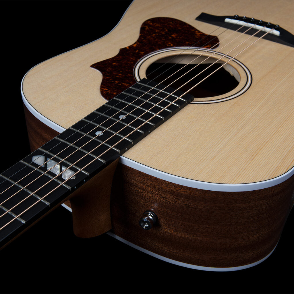 Godin Metropolis Classic LR Baggs Element