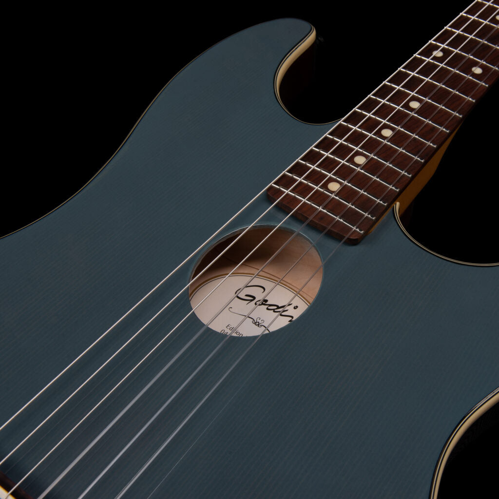 Godin G-Tour Nylon Limited Arctik Blue