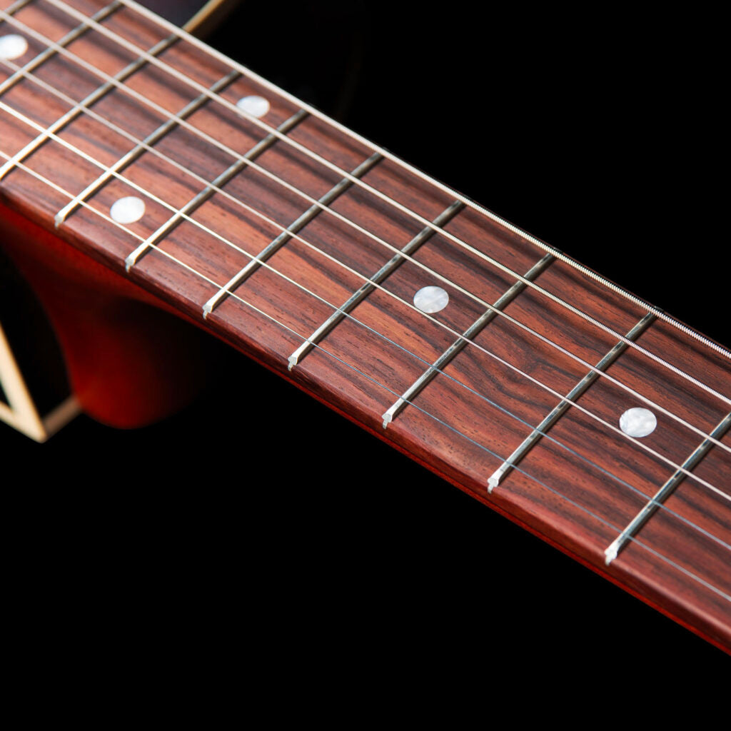 Godin 5th Avenue CW Kingpin II Vintage Burst