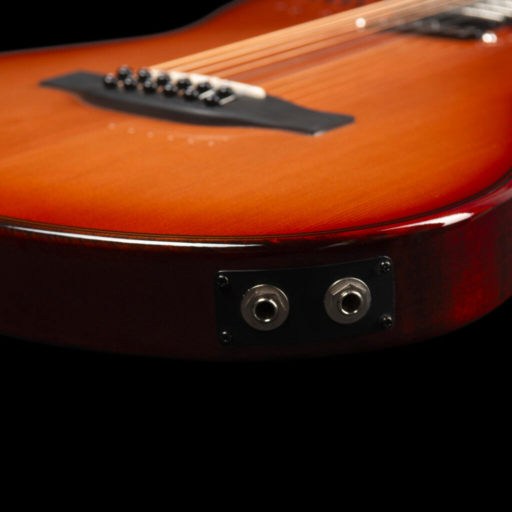 Godin A12 Ultra Dlx Lightburst
