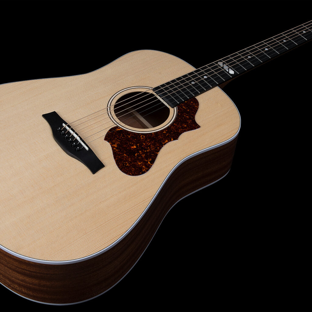 Godin Metropolis Classic LR Baggs Element