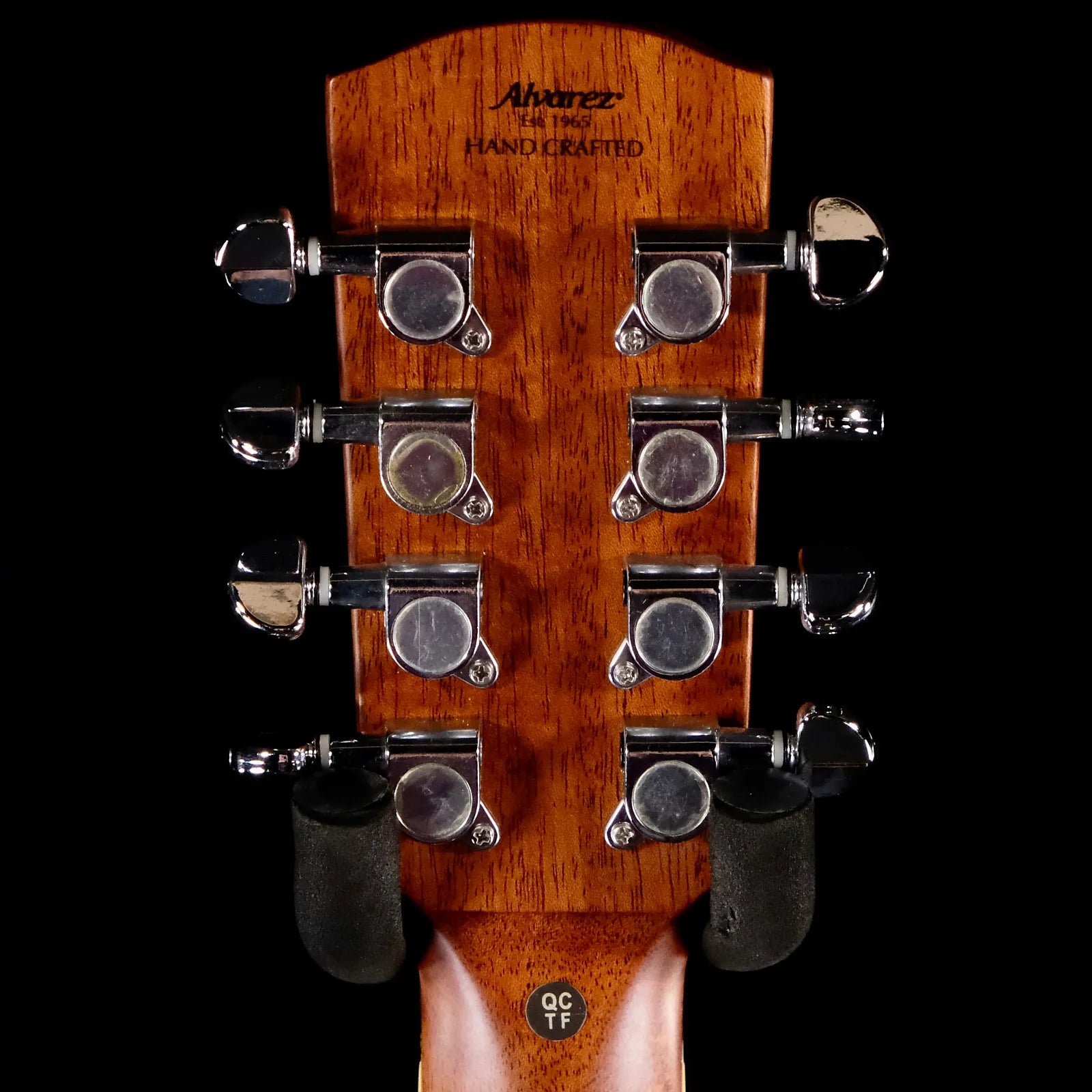 Alvarez ABT60CE-8SHB 8-String, Baritone Guitar with Cutaway and Pickup - Shadowburst - Artist Series