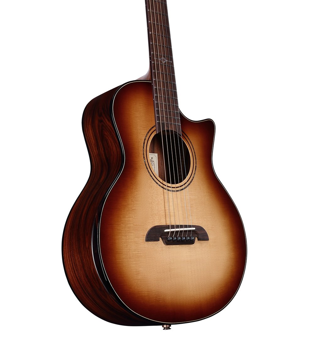 Alvarez Little Jumbo Guitar (LJP70CEARSHB) Cutaway, Pickup, Armrest and Gig Bag