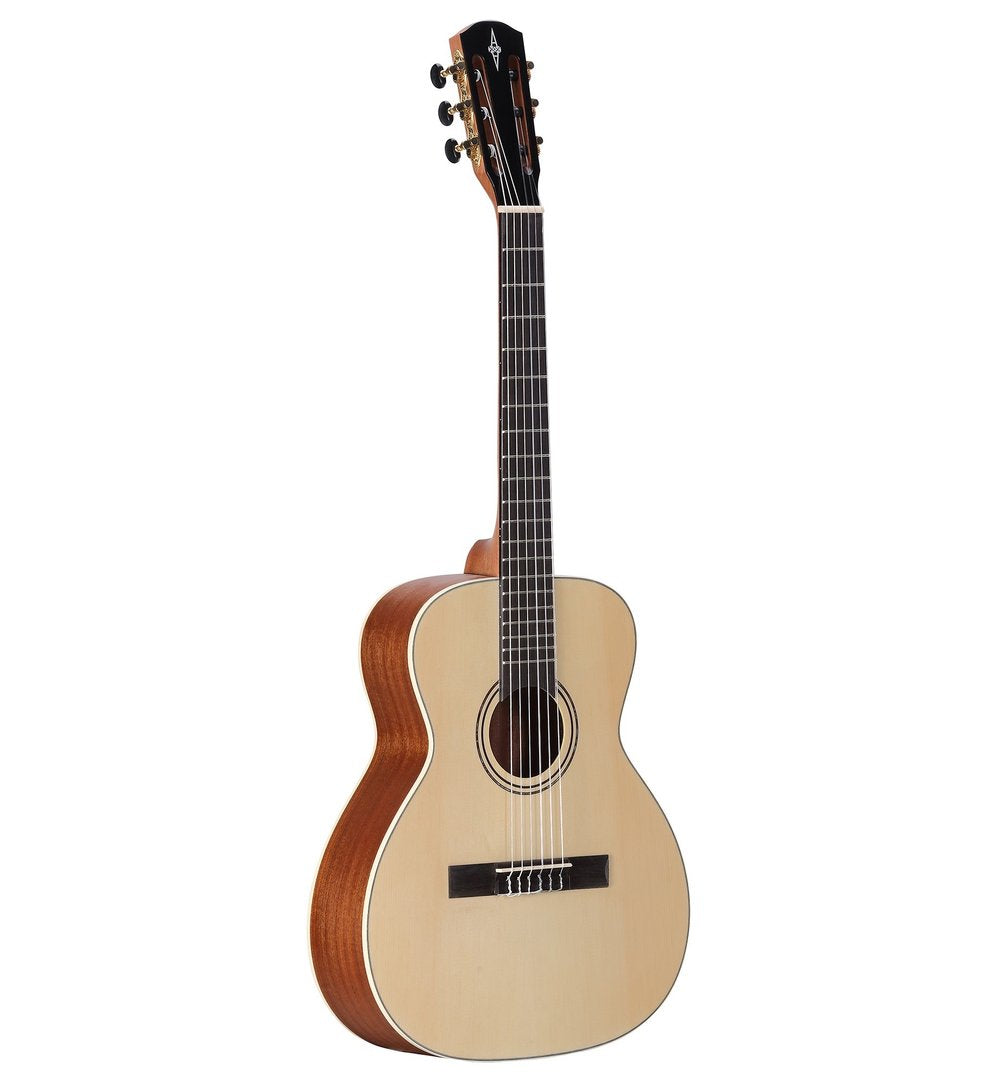 Alvarez RS26N, Student Guitar with Nylon Strings and Gig Bag - Natural Satin - Regent Series