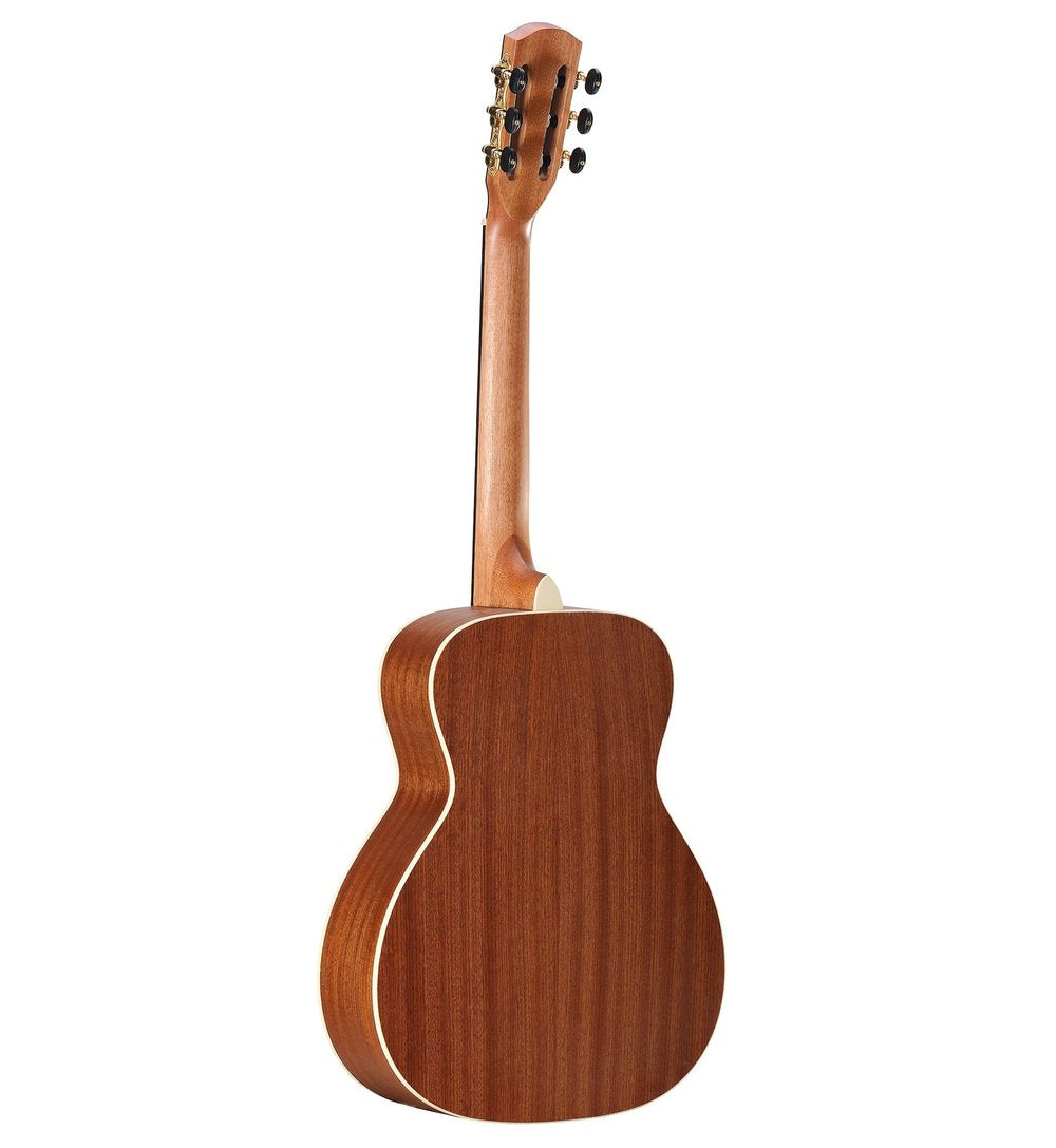 Alvarez RS26N, Student Guitar with Nylon Strings and Gig Bag - Natural Satin - Regent Series