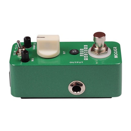 Mooer MSE1 Micro Series Lofi Machine Sample Reducing pedal